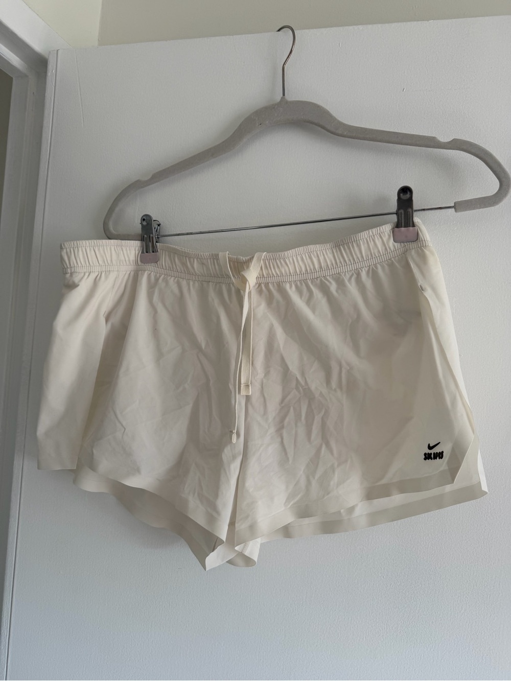 Worn once! SKIMS Women's Cream Athletic Shorts with Drawstring